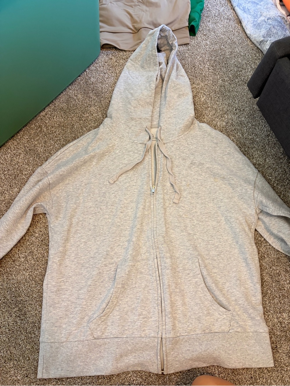Light Gray Zip-Up Hoodie with Drawstring Hood